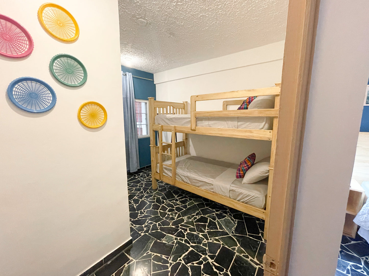 Oasis Azul: Cama King y Camarote, AC y baño privado